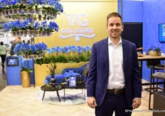 The VG Colours booth showed what they are capable of with dyeing their Orchids. Joost van Bergenhenegouwen displayed his products in the blue-colored booth and talked about the endless color combinations they can create.